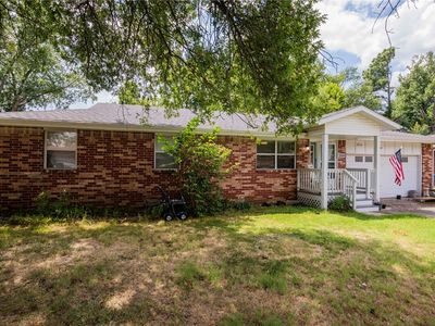 208 SE 13th St, Bentonville, AR, 72712