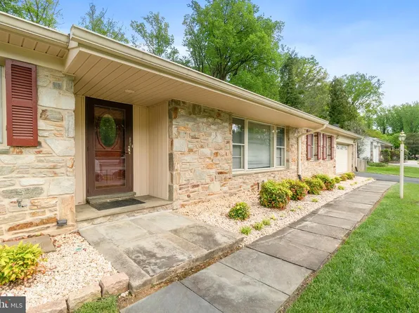 1146 Gypsy Ln E, Baltimore, MD 21286