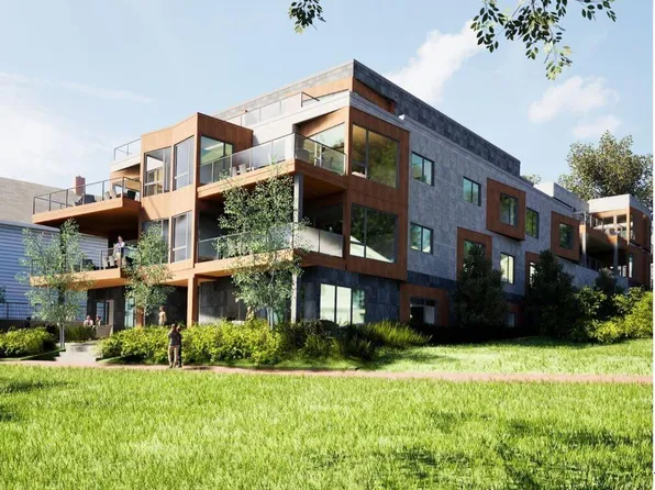 246 Eastern Promenade #305, Portland, ME 04101