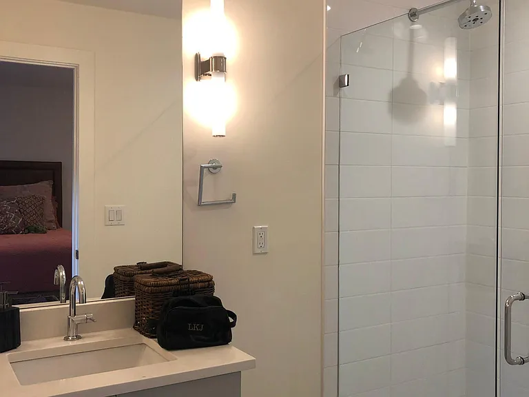 2321 Clark Ave — Photo 30
