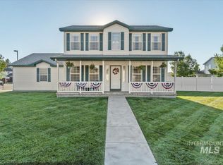 202 Victor Gust Dr, Mtn Home, ID 83647