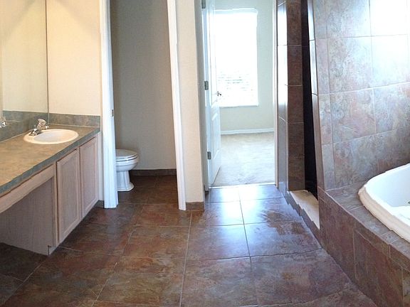 5th image of 2603 Hawk Roost Ct