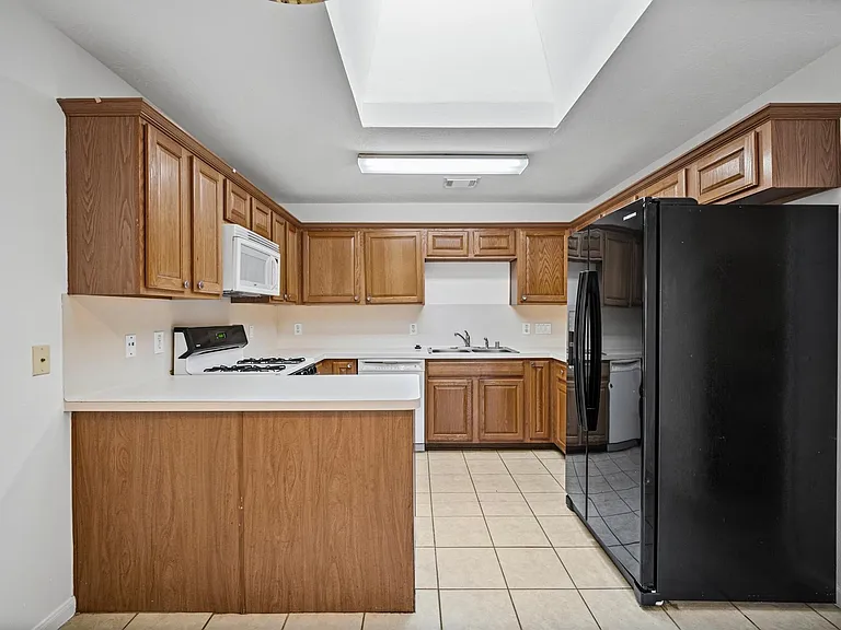 26115 Cypresswood Dr — Photo 13