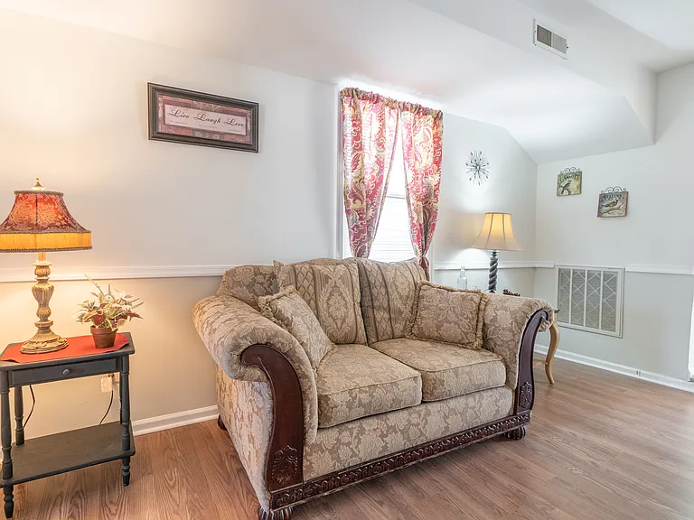 34-36 Bennett St #34A — Photo 15