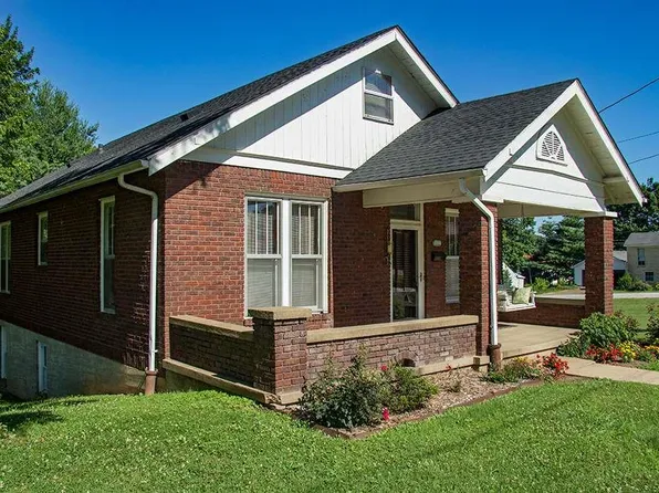 214 S Poplar St, Dresden, TN 38225
