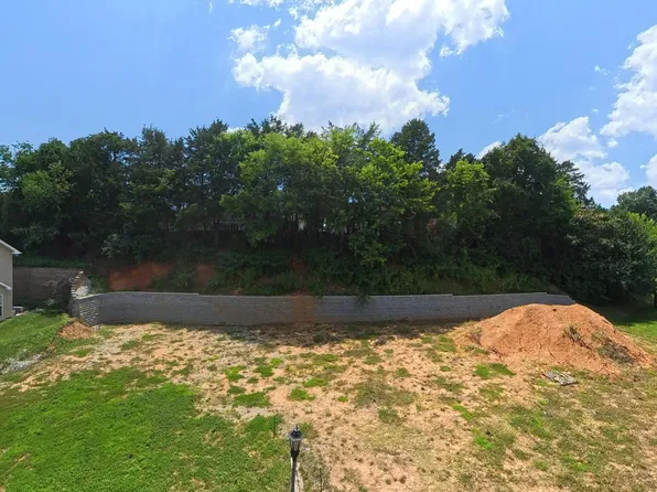 9243 Sway Branch Ln, Knoxville, TN 37922