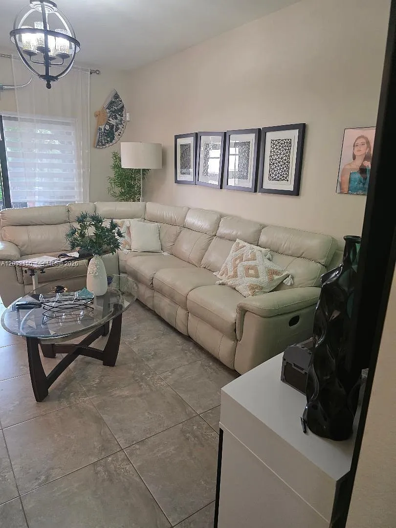 Coco Palm Estates — Photo 3