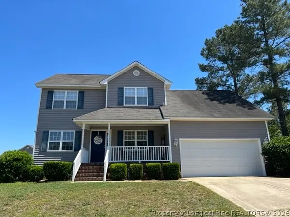 4437 Scenic Pines Dr, Hope Mills, NC 28348