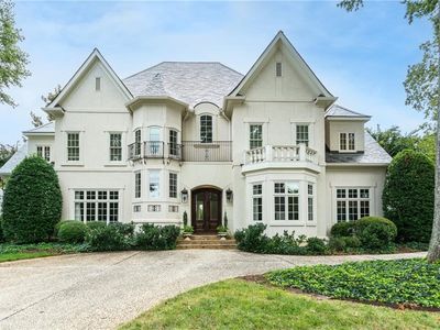 807 Sunset Dr, Greensboro, NC, 27408
