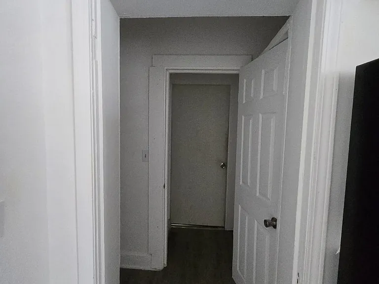 139 Fairfax St — Photo 16