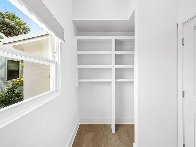 234 Hopkins St — Photo 12