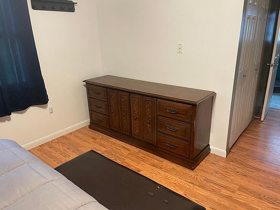 Master Bedroom Dresser with Nine Drawers