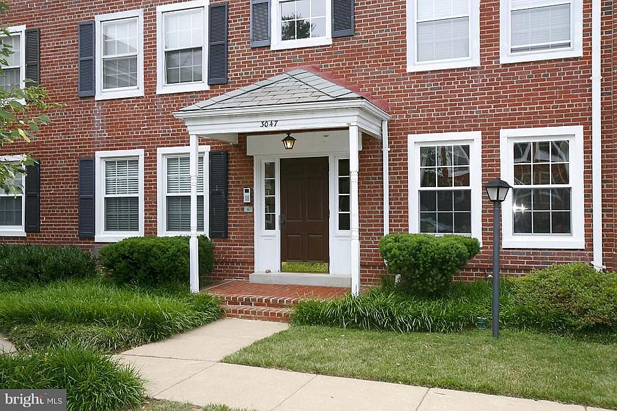 1st image of 3047 S Buchanan St APT A2