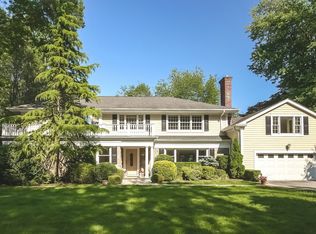 94 Spier Rd, Scarsdale, NY 10583