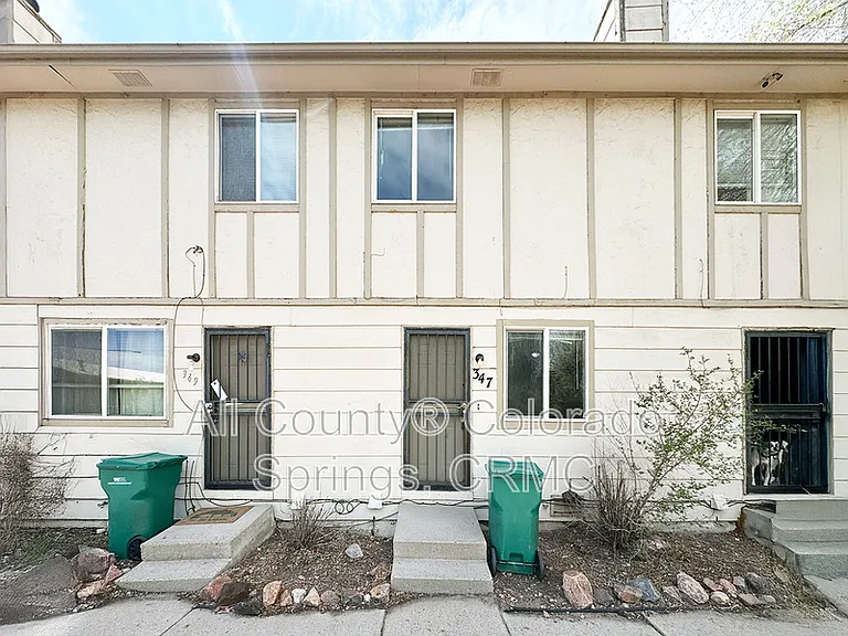 347 W Iowa Ave — Photo 19