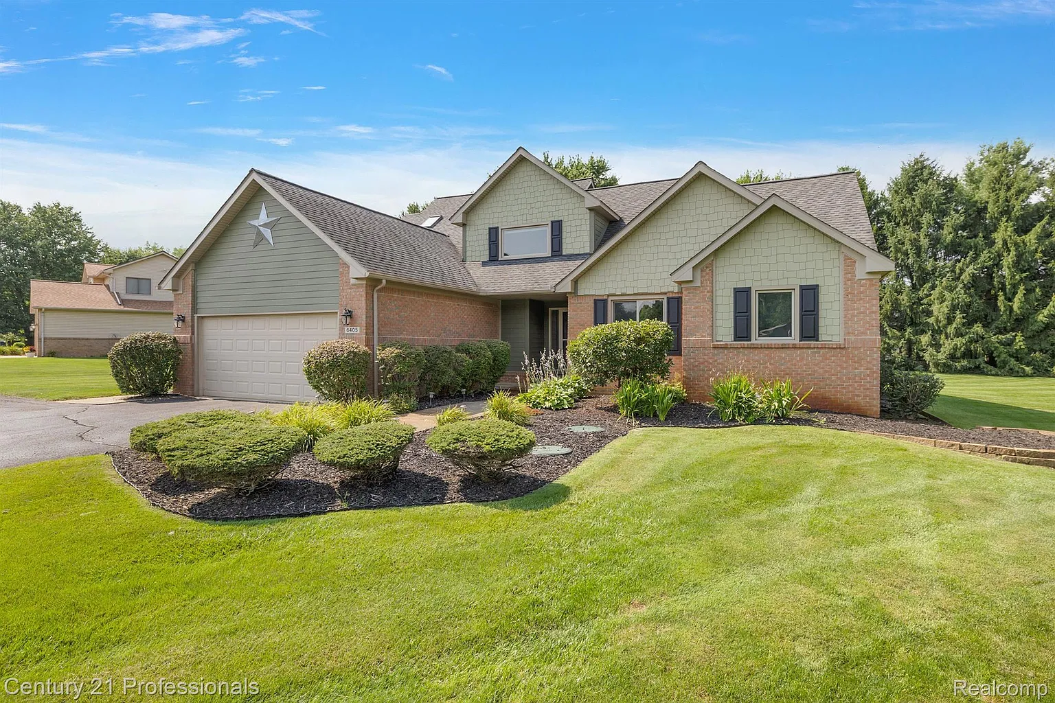 6405 Stonewood Dr photo 1