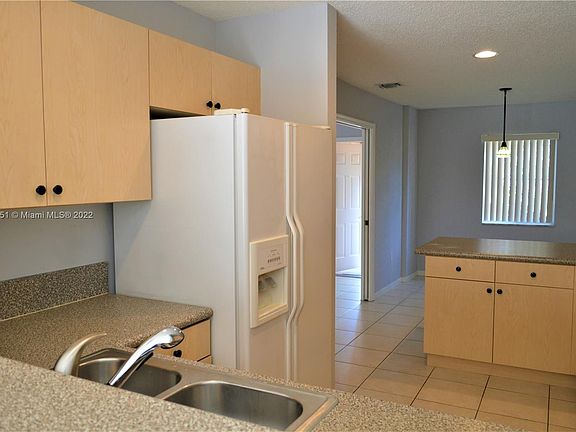 3rd image of 9820 NW 19th Pl