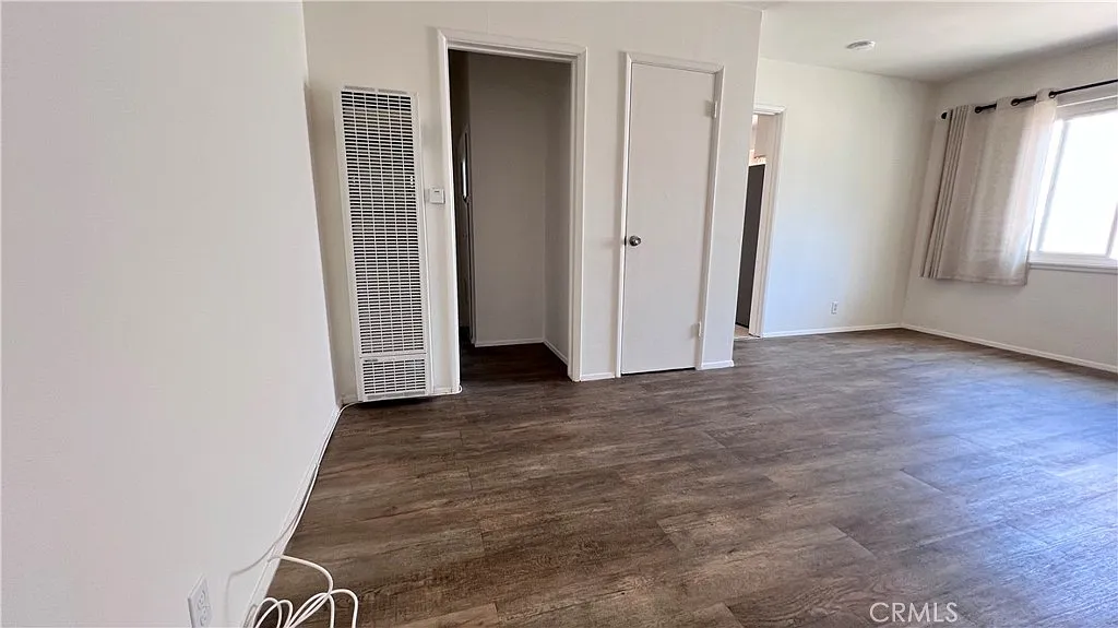 2 bed, 789 sqft, $2,300 — Photo 2
