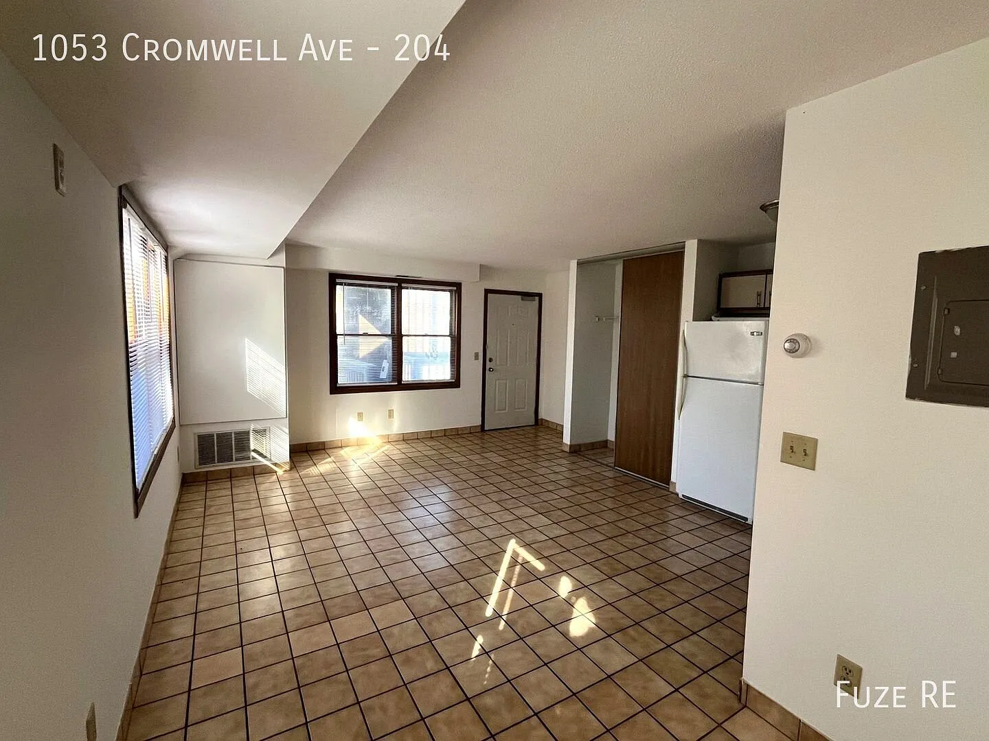 2-Bed 1-Bath Unit Available Now in St. Paul! — Photo 3