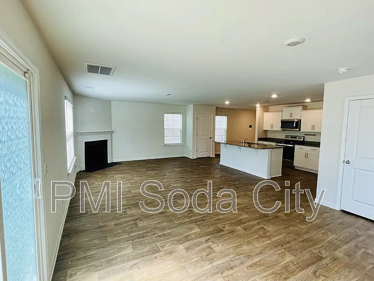 173 Dunham Rd — Photo 15