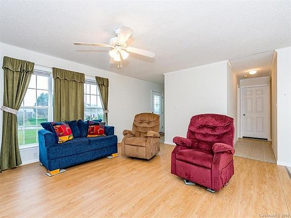 4th image of 275 Lamonda Dr