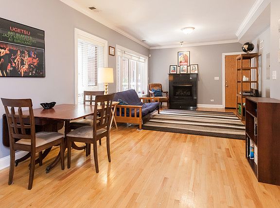 3rd image of 910 W Agatite Ave #1