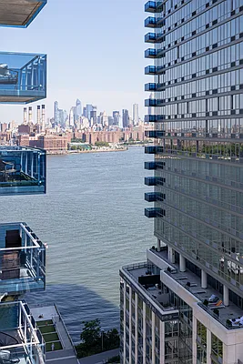 Rented by Compass | media 26