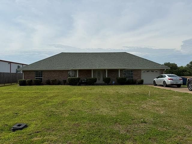 1st image of 1141 McKnight Rd