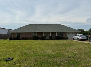 1141 McKnight Rd, Cleveland, MS 38732