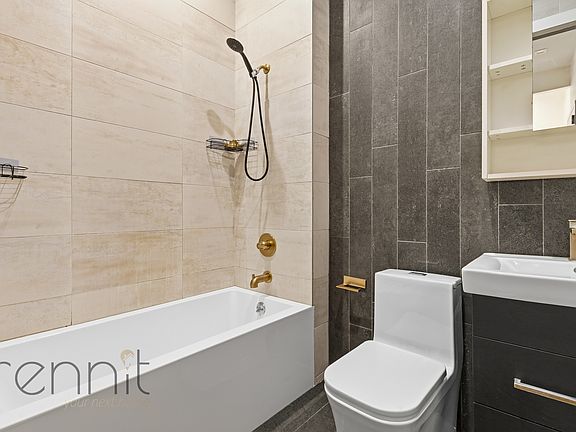 4th image of 1443 Lincoln Pl #3B