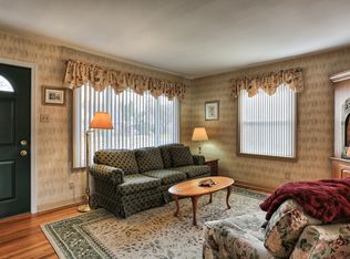 18 Riddle Rd, Camp Hill, PA 17011