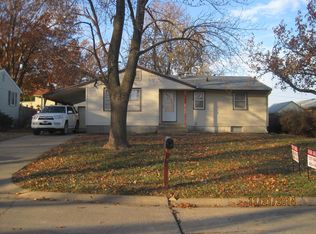 949 Mission Ave, Manhattan, KS 66502