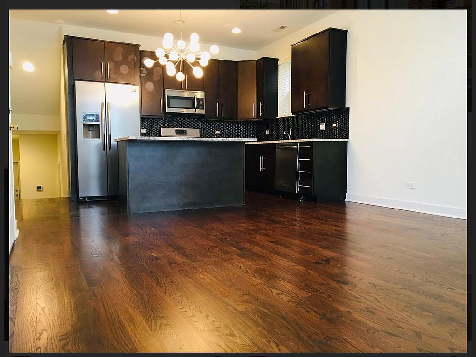 1st image of 3648 W Montrose Ave #2W