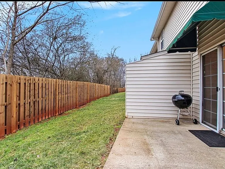 2834 Florence Dr — Photo 18