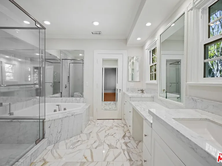 624 S Arden Blvd — Photo 21
