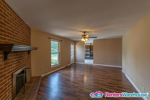 5th image of 277 Clearlake Dr W