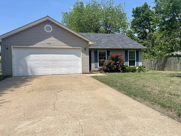 1600 Courtney Cv — Photo 15
