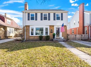 2544 Lefeber Ave, Wauwatosa, WI 53213