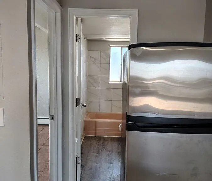 1960 Dallas St #402 — Photo 3