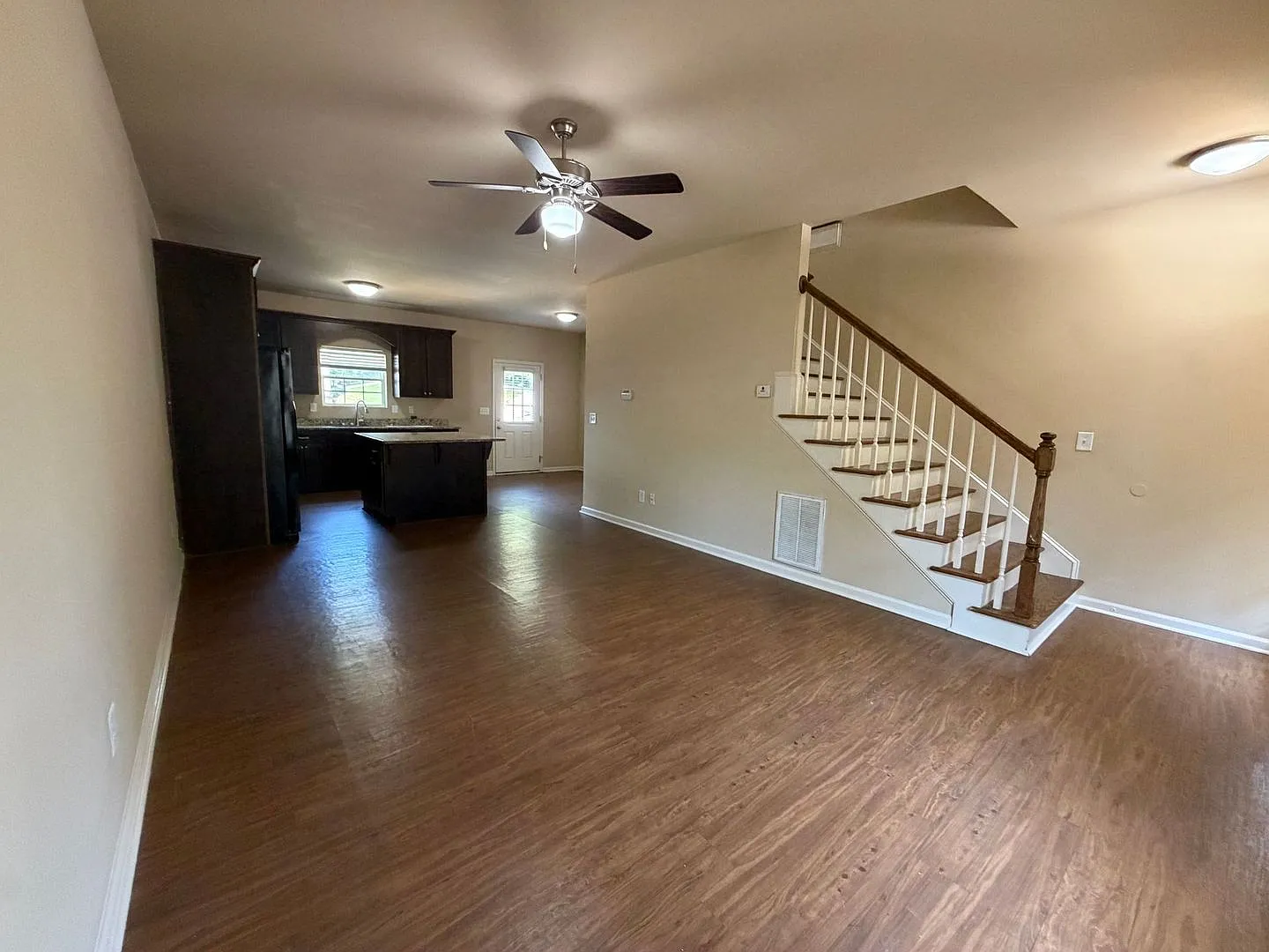 Pre-Leasing For August 5th 2027! — Photo 4