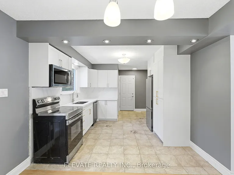 4 Pullen Ave — Photo 9