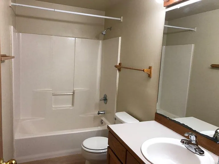 Main Bathroom