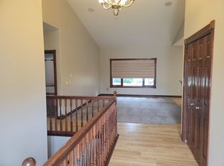 7301 S Russet Dr, Sioux Falls, SD 57108