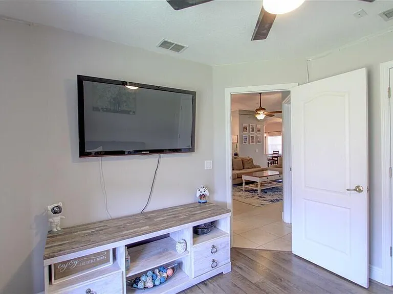 125 Palm Cir — Photo 15
