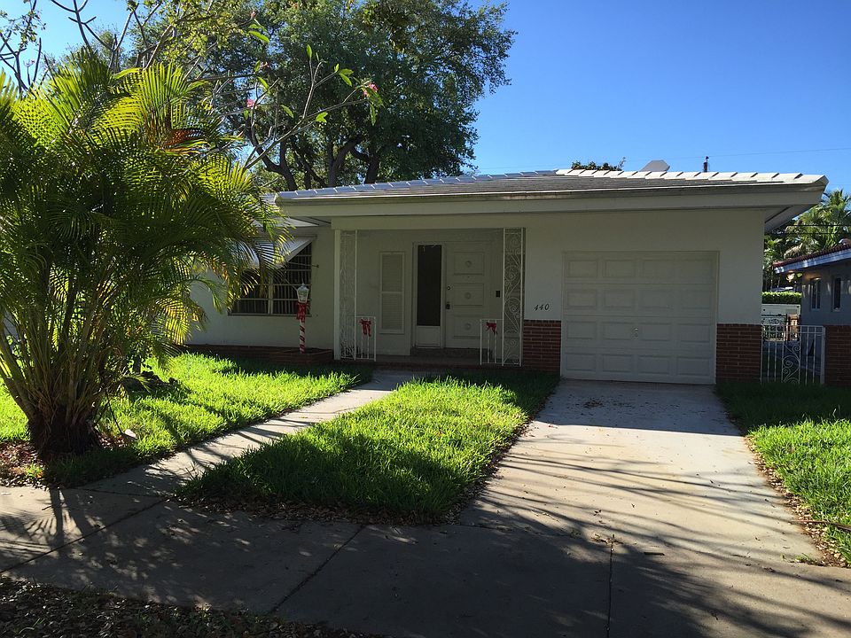 1st image of 440 Sevilla Ave