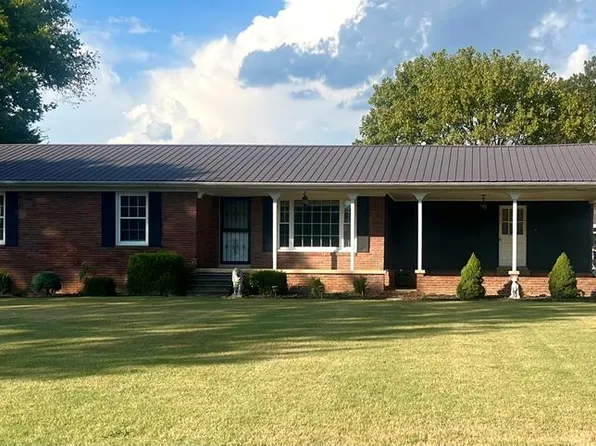 24330 Highway 22, Mc Kenzie, TN 38201