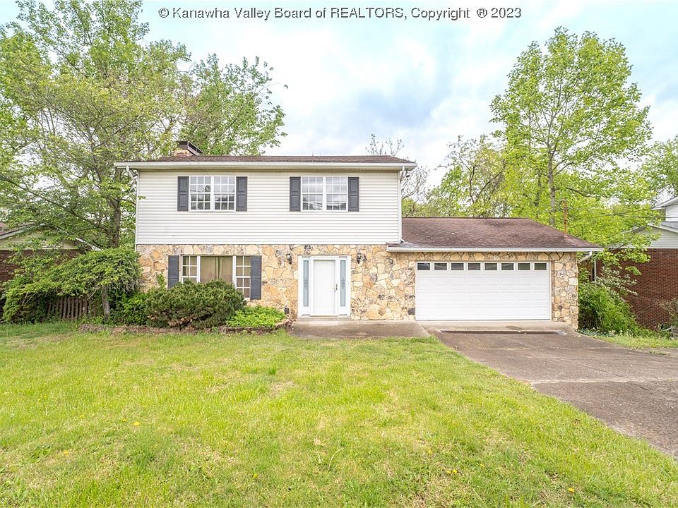 1st image of 1912 Oakridge Dr