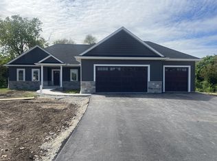 300 Luann Kay Ln, Orfordville, WI 53576