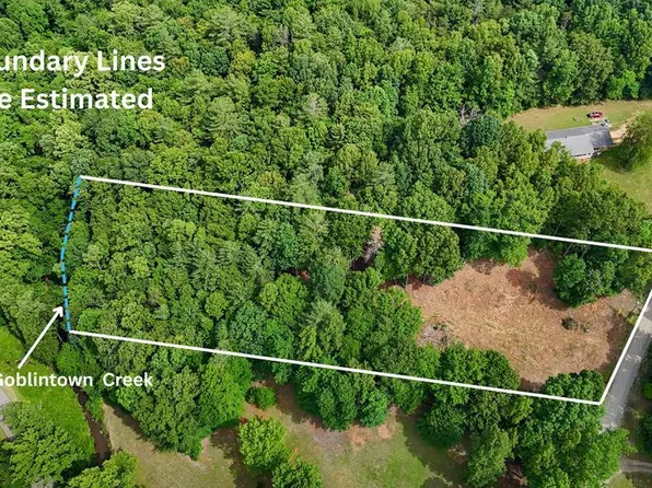 105 Lawson Estate Rd, Stuart, VA 24171
