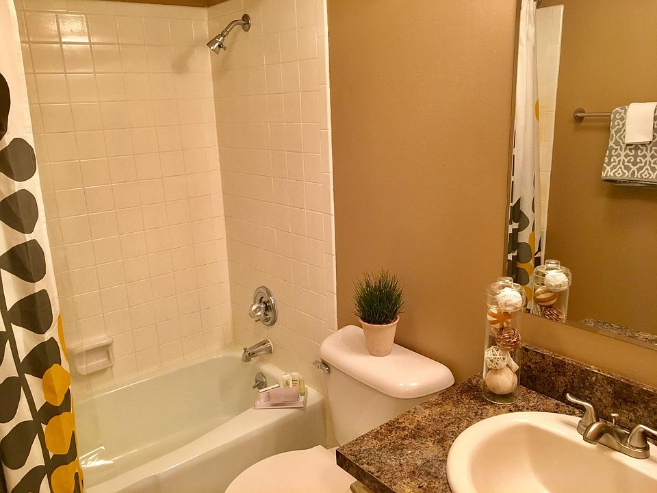 2nd image of 7000 Van Dorn St #3